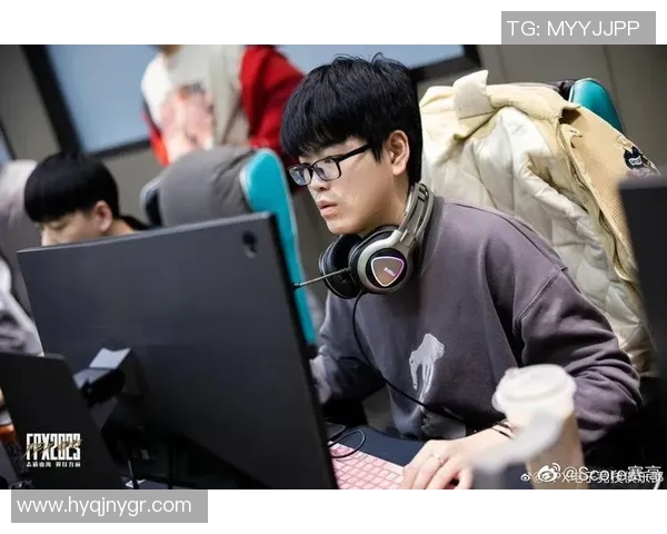 电竞实时数据分析FPX在世界大师赛中的灵活性表现及其影响